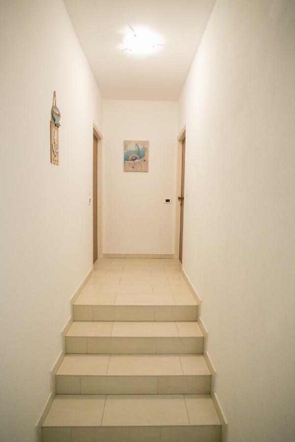 Agata Apartments Novaglia Esterno foto